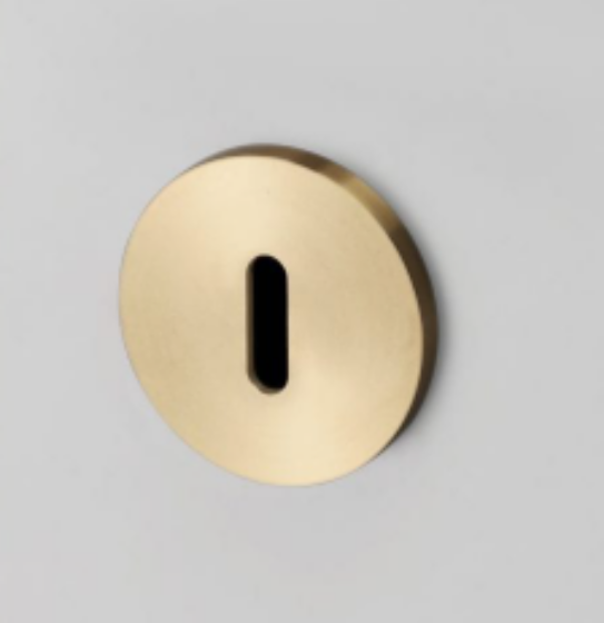 Non-US Escutcheon Plate / Traditional / Brass